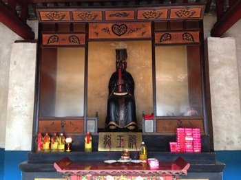 Shrine near Changsha
Normal University